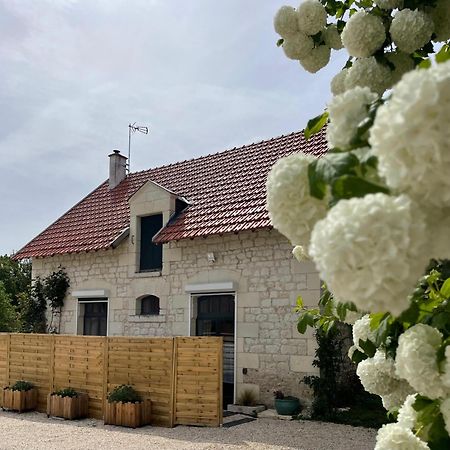 Le Relais, La Dormance, Le Bois Dormant Hotell Châteauvieux Eksteriør bilde