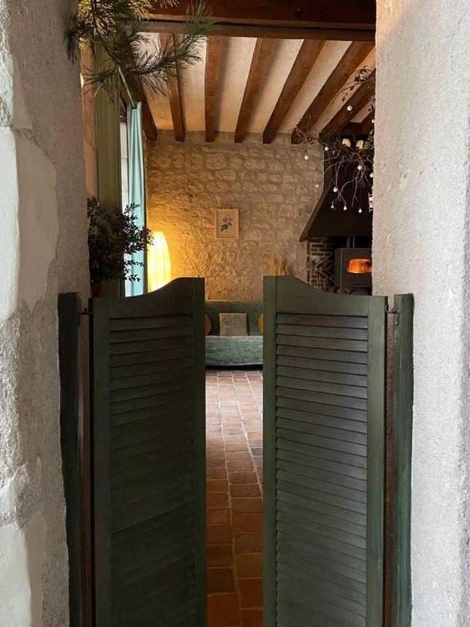 Le Relais, La Dormance, Le Bois Dormant Hotell Châteauvieux Eksteriør bilde