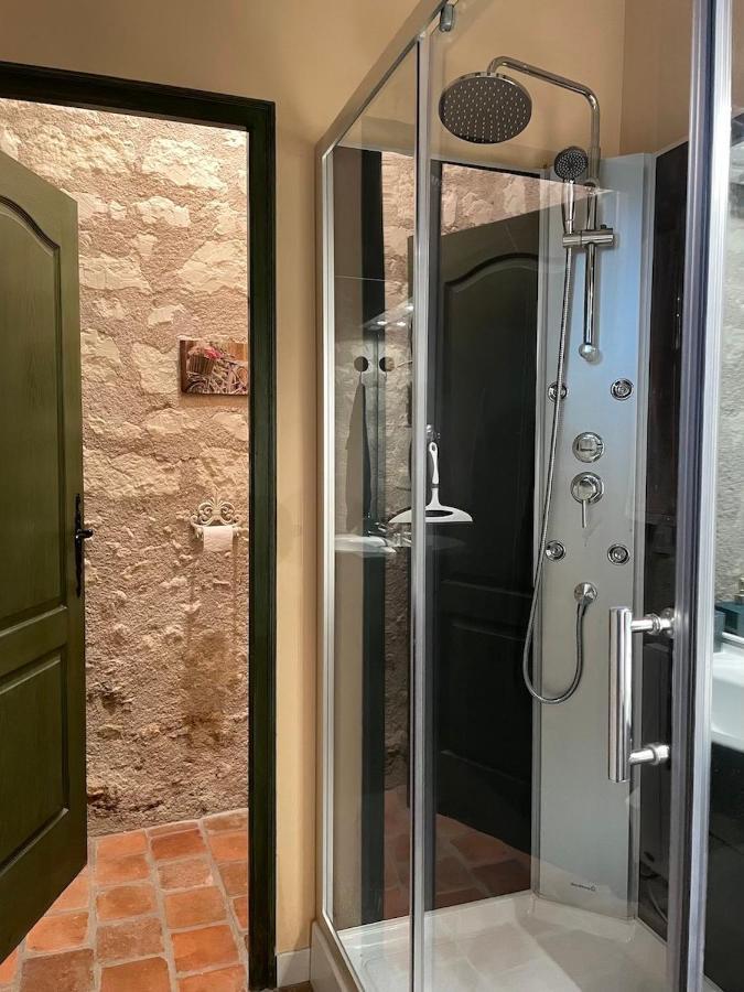 Le Relais, La Dormance, Le Bois Dormant Hotell Châteauvieux Eksteriør bilde