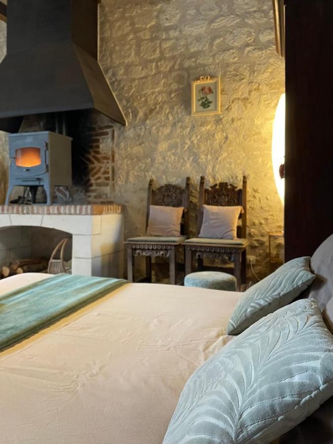Le Relais, La Dormance, Le Bois Dormant Hotell Châteauvieux Eksteriør bilde