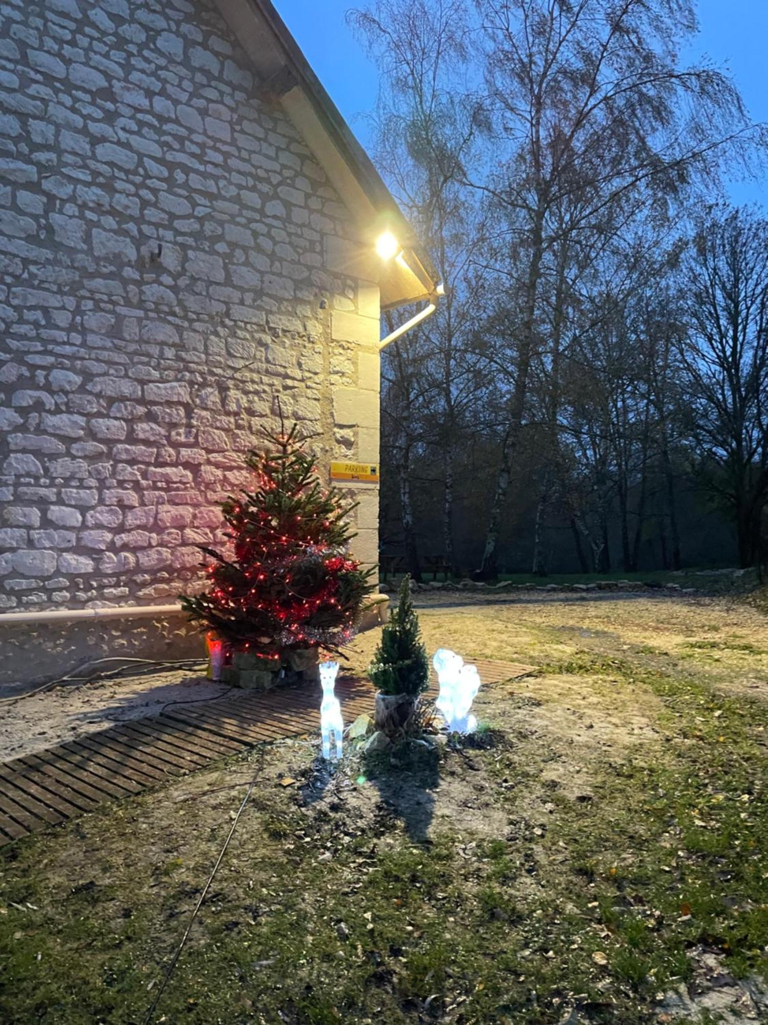 Le Relais, La Dormance, Le Bois Dormant Hotell Châteauvieux Eksteriør bilde