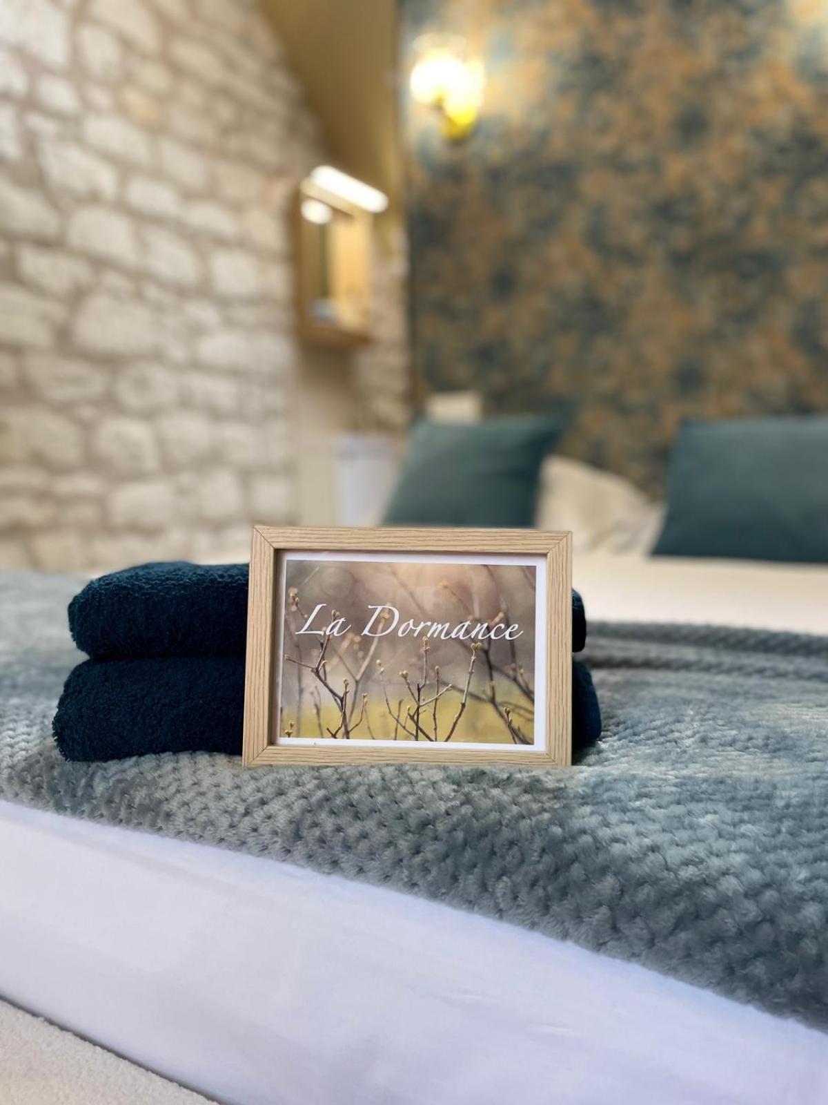Le Relais, La Dormance, Le Bois Dormant Hotell Châteauvieux Eksteriør bilde